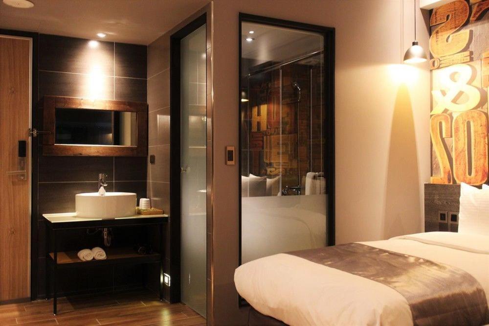 Sunrise Hotel Chiayi City Exterior photo